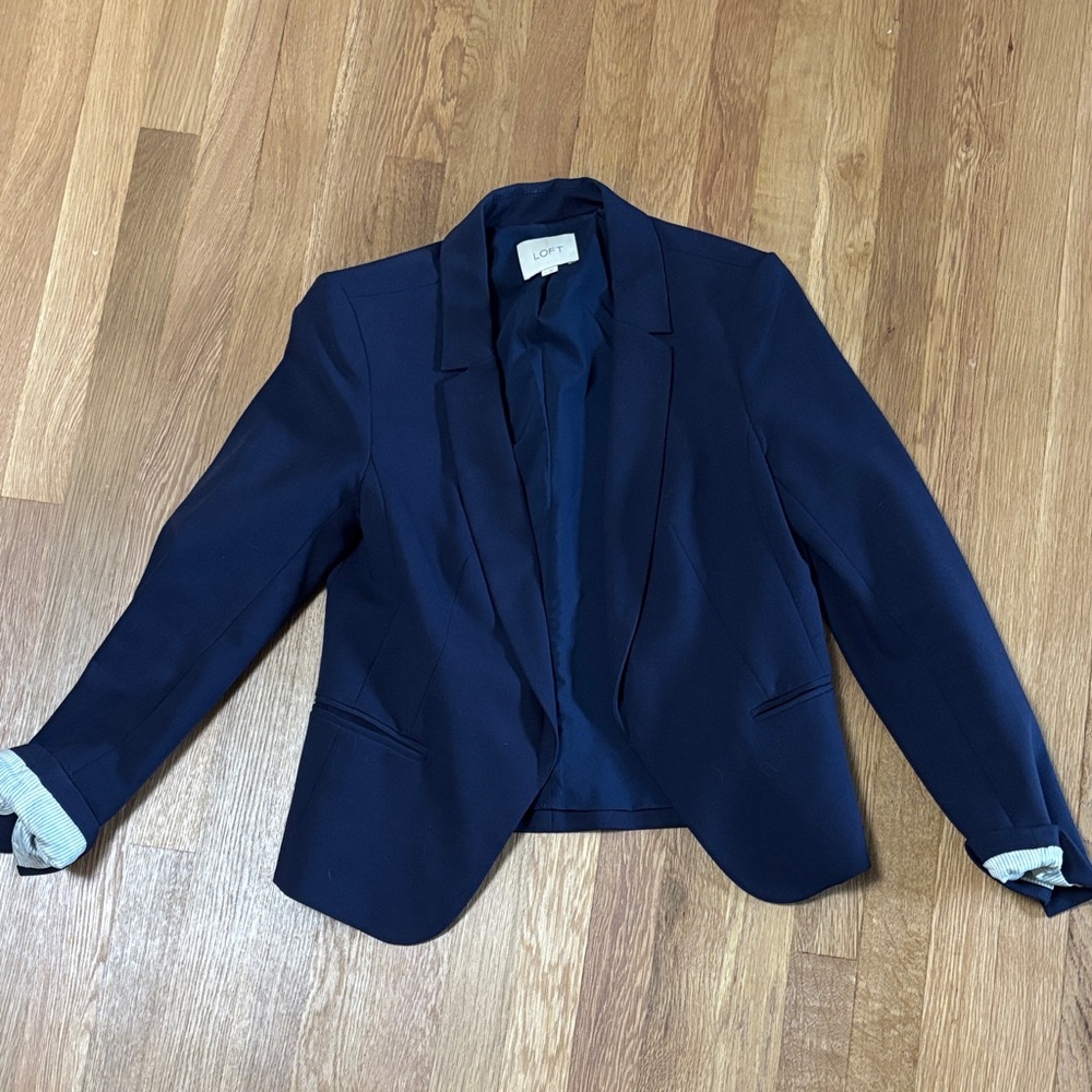 LOFT Women's Classic Navy Blazer